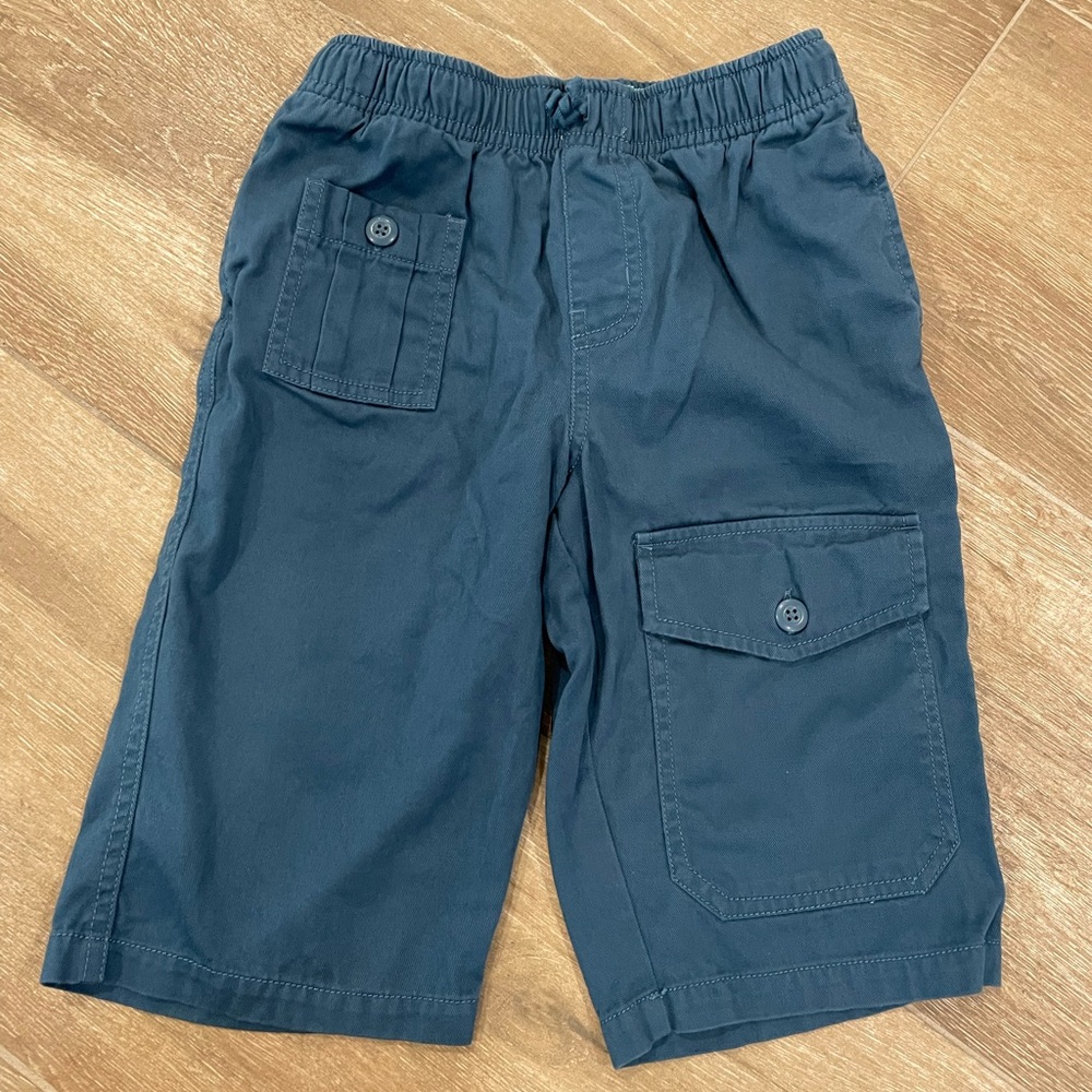 Tea Collection Boys Cargo Shorts - Size 8